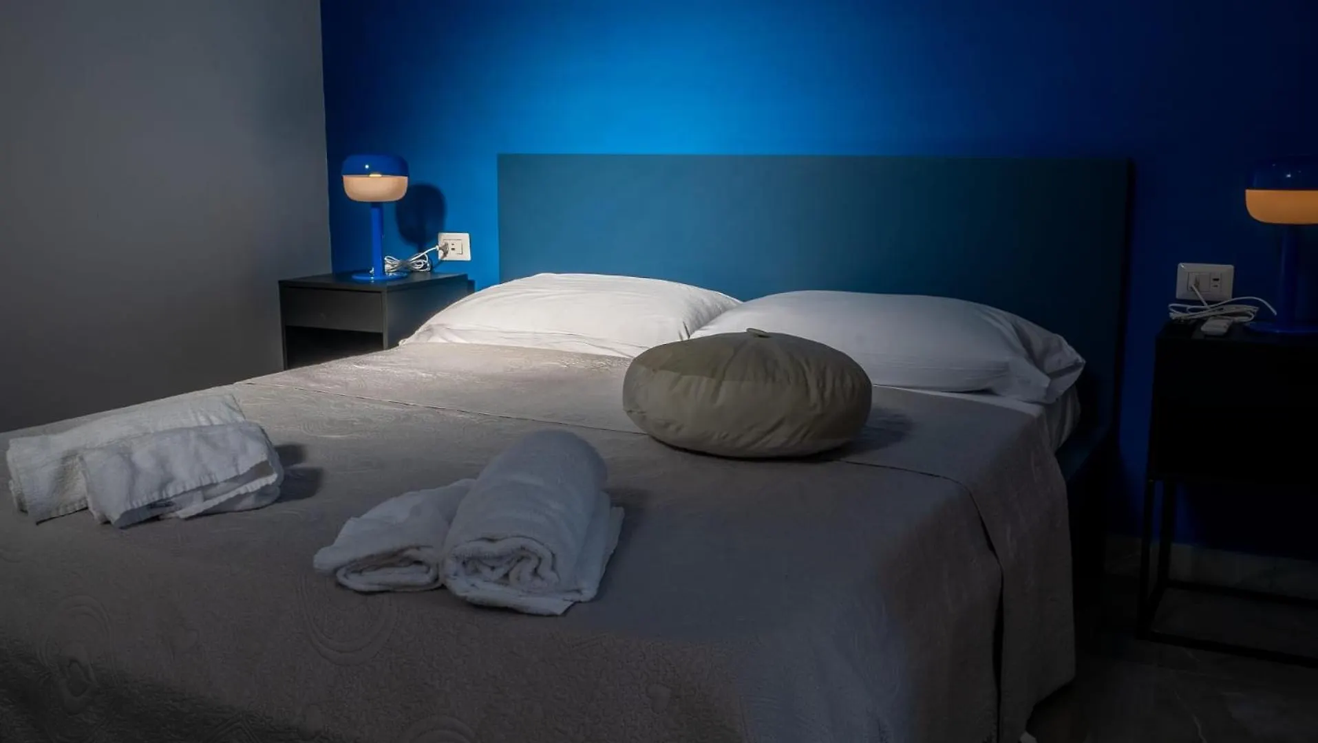 Vesuvio Home Capodichino Blu location